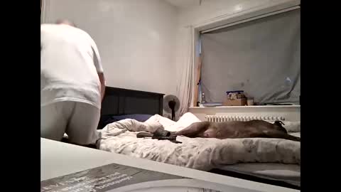 Snapshot of london_boy_35 chatting on 05-27-26, 03:25 hey you online show from 05-27-26, 03:25