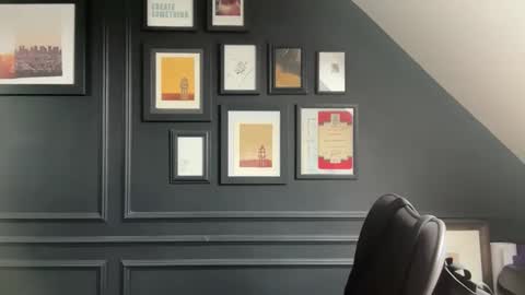 Snapshot of londongent2023 chatting on 02-05-26, 10:42 EnglishBear online show from 02-05-26, 10:42