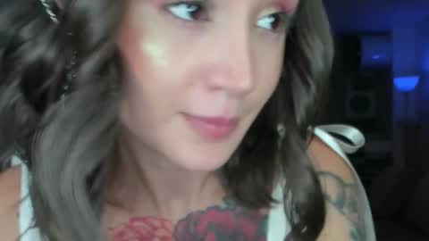 Snapshot of lonelly_lolly98 chatting on 01-07-25, 01:06 SABRINA online show from 01-07-25, 01:06