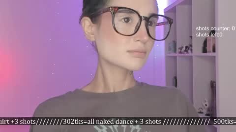 Snapshot of lonelly_lolly98 chatting on 06-03-26, 03:39 SABRINA online show from 06-03-26, 03:39
