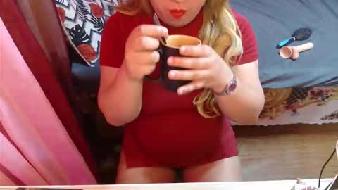 Snapshot of lonelysofia6969 chatting on 05-24-26, 04:45 lonelysofia6969 online show from 05-24-26, 04:45