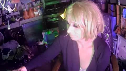 Snapshot of longbeachcd69 chatting on 03-09-26, 08:29 longbeachcd69 online show from 03-09-26, 08:29