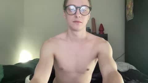 Snapshot of longdickelijah chatting on 03-20-26, 11:20 longdickelijah online show from 03-20-26, 11:20