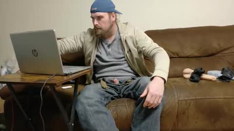 longhairedfreak1921 online show from 11-14-25, 05:44