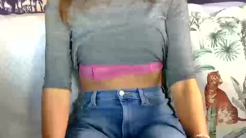 Cutenurse91 online show from 10-19-25, 08:09