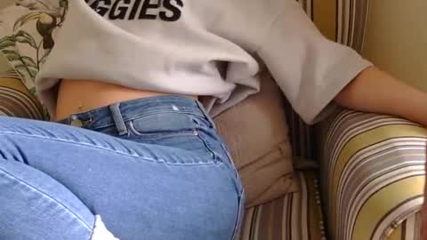 Snapshot of longlegstammy chatting on 05-19-26, 03:18 Cutenurse91 online show from 05-19-26, 03:18