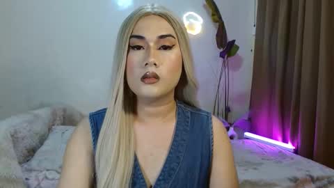 Snapshot of longoria_crawford chatting on 10-05-25, 02:54 My Lover Dadddy roberto online show from 10-05-25, 02:54