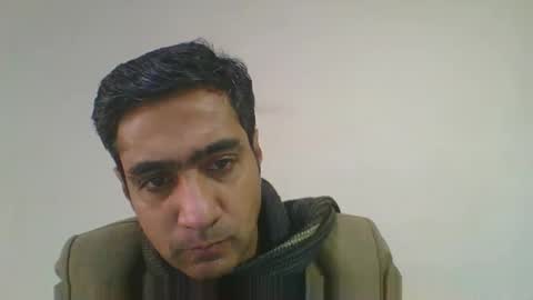 Snapshot of longthick1985 chatting on 12-27-24, 04:04 Lleida-man online show from 12-27-24, 04:04