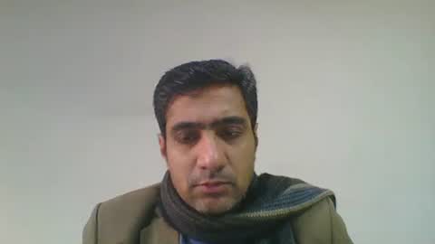 Snapshot of longthick1985 chatting on 01-02-25, 07:12 Lleida-man online show from 01-02-25, 07:12