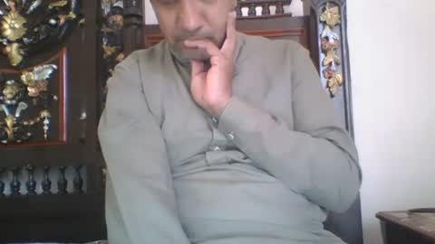 Snapshot of longthick1985 chatting on 02-02-25, 08:02 Lleida-man online show from 02-02-25, 08:02