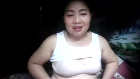 Snapshot of lonna_baby chatting on 06-10-26, 01:28 lonna_baby online show from 06-10-26, 01:28