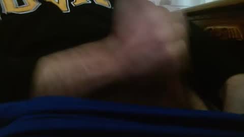 Snapshot of looking4milf21 chatting on 11-08-25, 03:12 looking4milf21 online show from 11-08-25, 03:12