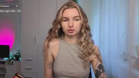 Luna online show from 03-13-26, 02:12