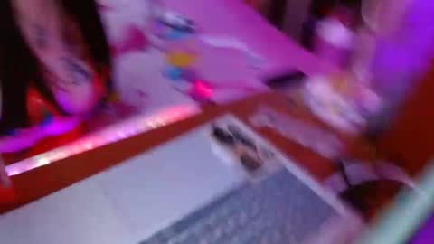 Snapshot of looltalizekatana chatting on 12-23-24, 07:06 alize online show from 12-23-24, 07:06