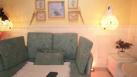 Loona Nyx online show from 10-30-25, 11:33