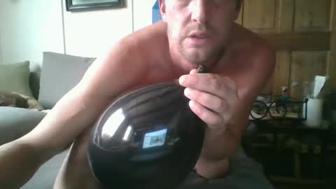 Snapshot of looner79 chatting on 11-12-25, 01:11 looner79 online show from 11-12-25, 01:11