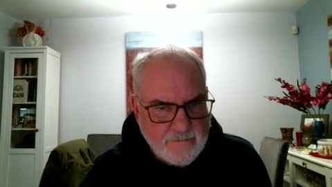 loop102 online show from 02-01-25, 01:02