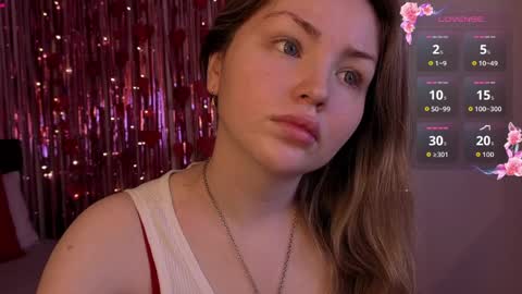 Lora online show from 04-03-26, 02:15