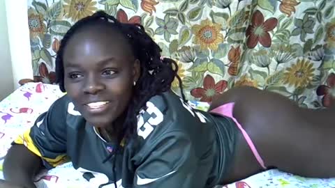 Snapshot of lora_amor chatting on 06-28-26, 04:13 lora_amor online show from 06-28-26, 04:13