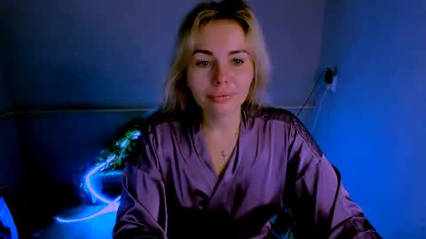 Lora online show from 04-02-26, 03:15