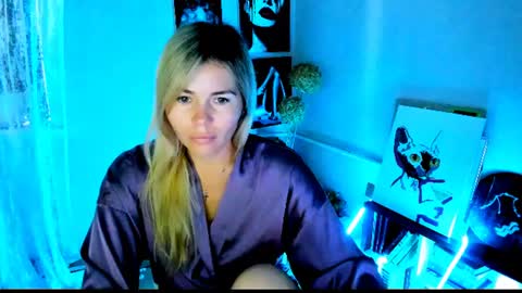 Lora online show from 07-09-26, 02:26