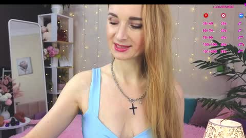 LoraColins online show from 01-12-25, 07:21