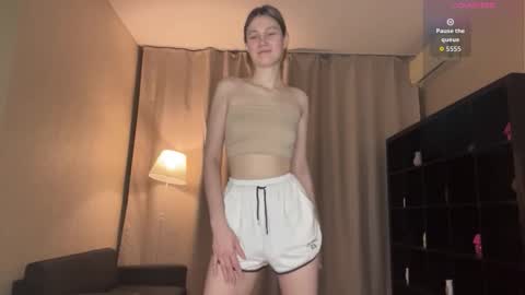 Lora online show from 03-03-26, 05:08