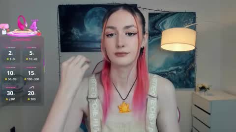 Snapshot of loradimmick chatting on 10-30-25, 10:49 Lora online show from 10-30-25, 10:49