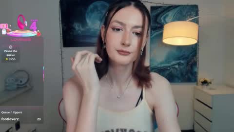 Snapshot of loradimmick chatting on 11-05-25, 10:59 Lora online show from 11-05-25, 10:59