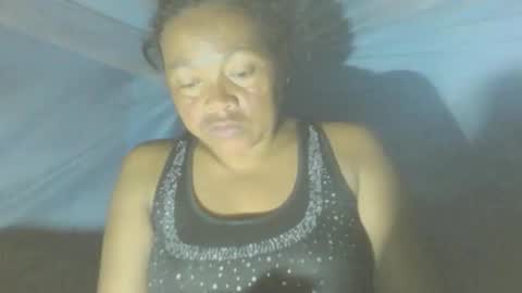 LorahVane online show from 01-19-26, 01:42