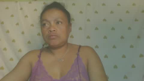 Snapshot of lorahvane chatting on 06-30-26, 07:31 LorahVane online show from 06-30-26, 07:31