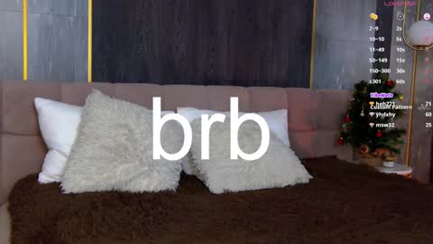 Loraine online show from 12-30-24, 06:05