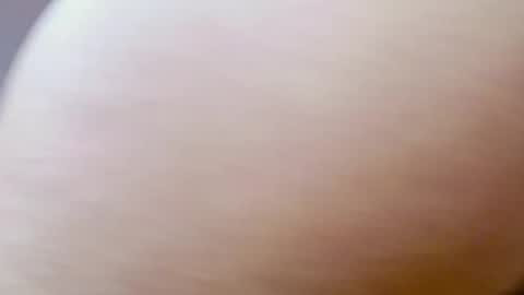 LoraShines online show from 11-28-25, 08:06