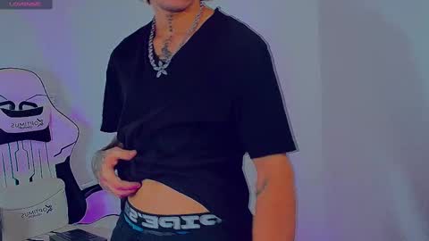 lord_moon_king online show from 09-11-25, 03:50