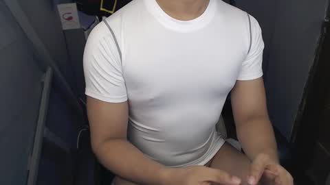 Macky online show from 01-19-25, 03:50