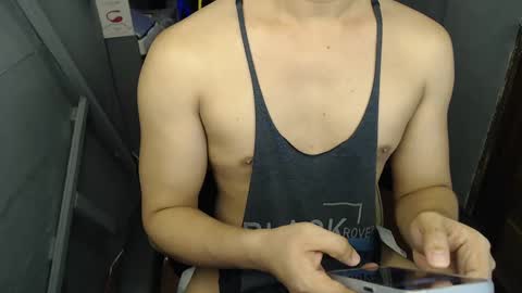 Macky online show from 02-18-25, 02:59