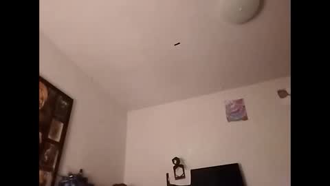 Snapshot of lordhung79 chatting on 12-15-25, 11:03 Lordhung79 online show from 12-15-25, 11:03