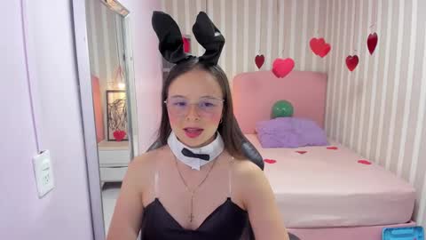 Snapshot of lorelaigiven chatting on 03-16-26, 12:31 lorelaigiven online show from 03-16-26, 12:31