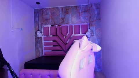 lorem_adams online show from 09-10-25, 11:10