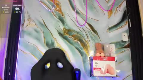 lorems_ online show from 12-15-25, 02:10