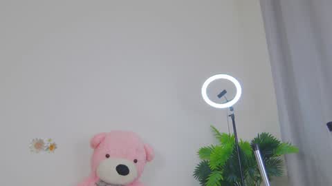 Snapshot of lorena422 chatting on 01-21-25, 12:25 Hi Im Lorena an independent model Im waiting for you for any craziness you dream of... online show from 01-21-25, 12:25