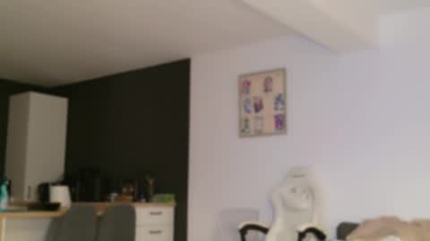 Amelia online show from 09-22-25, 07:05