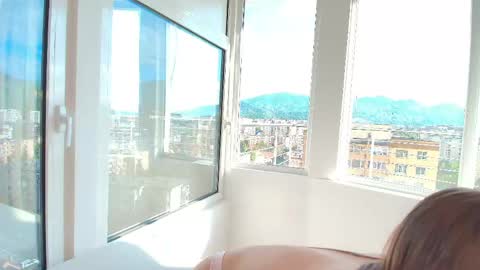 Snapshot of lorennameliyy chatting on 05-12-26, 05:48 Amelia online show from 05-12-26, 05:48