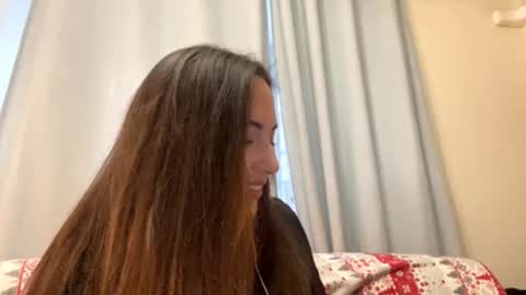 lorenrutty online show from 11-24-25, 09:20