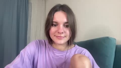 Chloe for Fan BlackHole online show from 09-13-25, 07:13