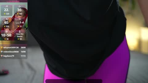 LoretteLorena online show from 02-20-25, 08:25