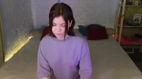 Snapshot of lori_juce chatting on 01-19-25, 08:39 Lara online show from 01-19-25, 08:39