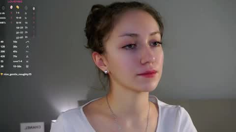 Naomi online show from 11-28-25, 09:06