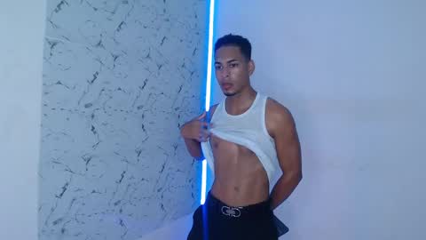 Lorian Vikel  online show from 09-12-25, 10:10