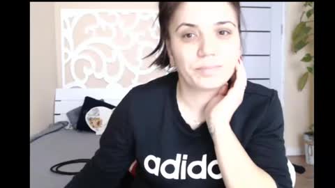 Snapshot of lorragrey chatting on 01-03-25, 12:52 LorraGrey online show from 01-03-25, 12:52